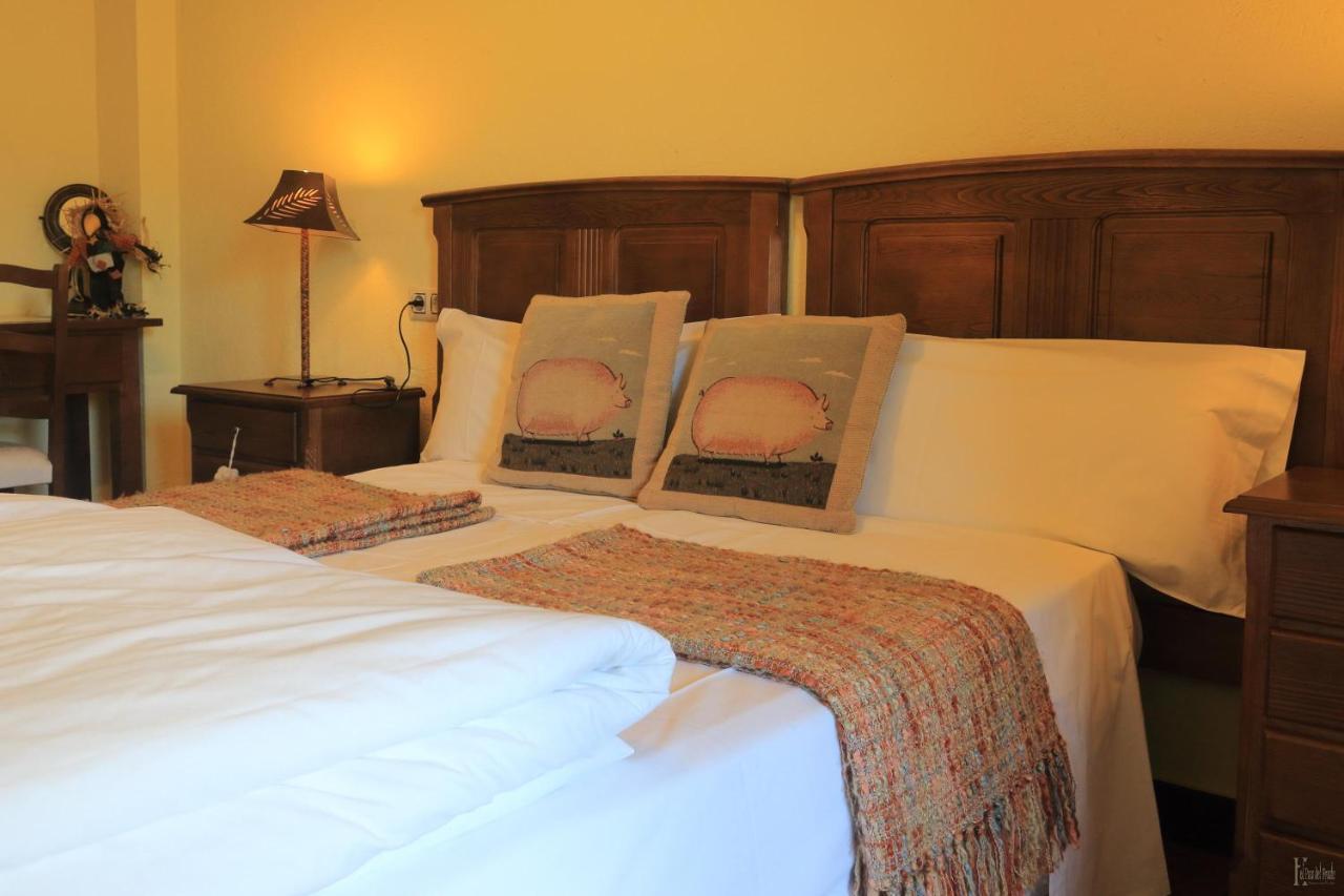 Hospederia El Pico Del Fraile Guest House Cobreros ภายนอก รูปภาพ